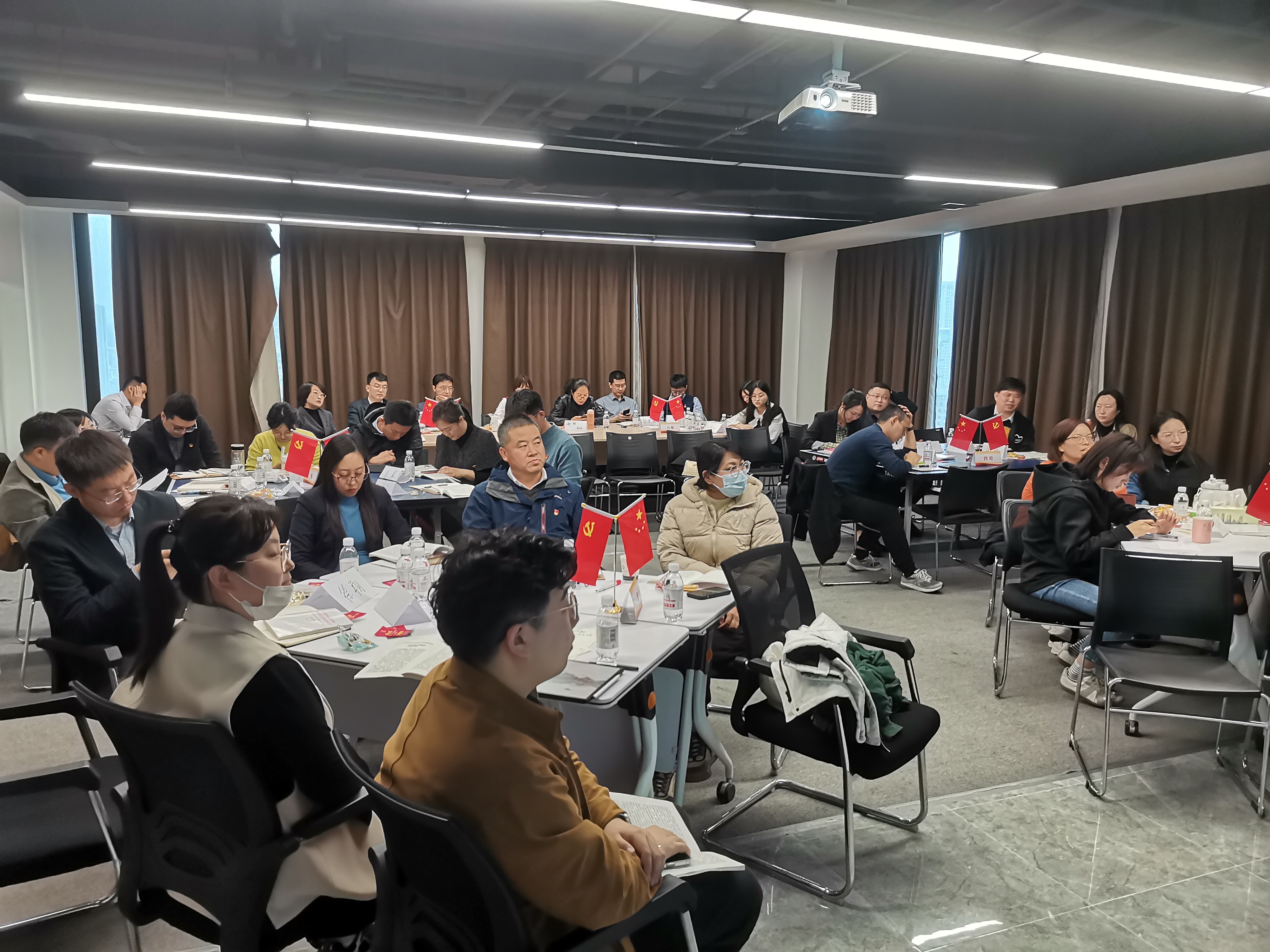 hjc888黄金城(中国集团)-官方网站