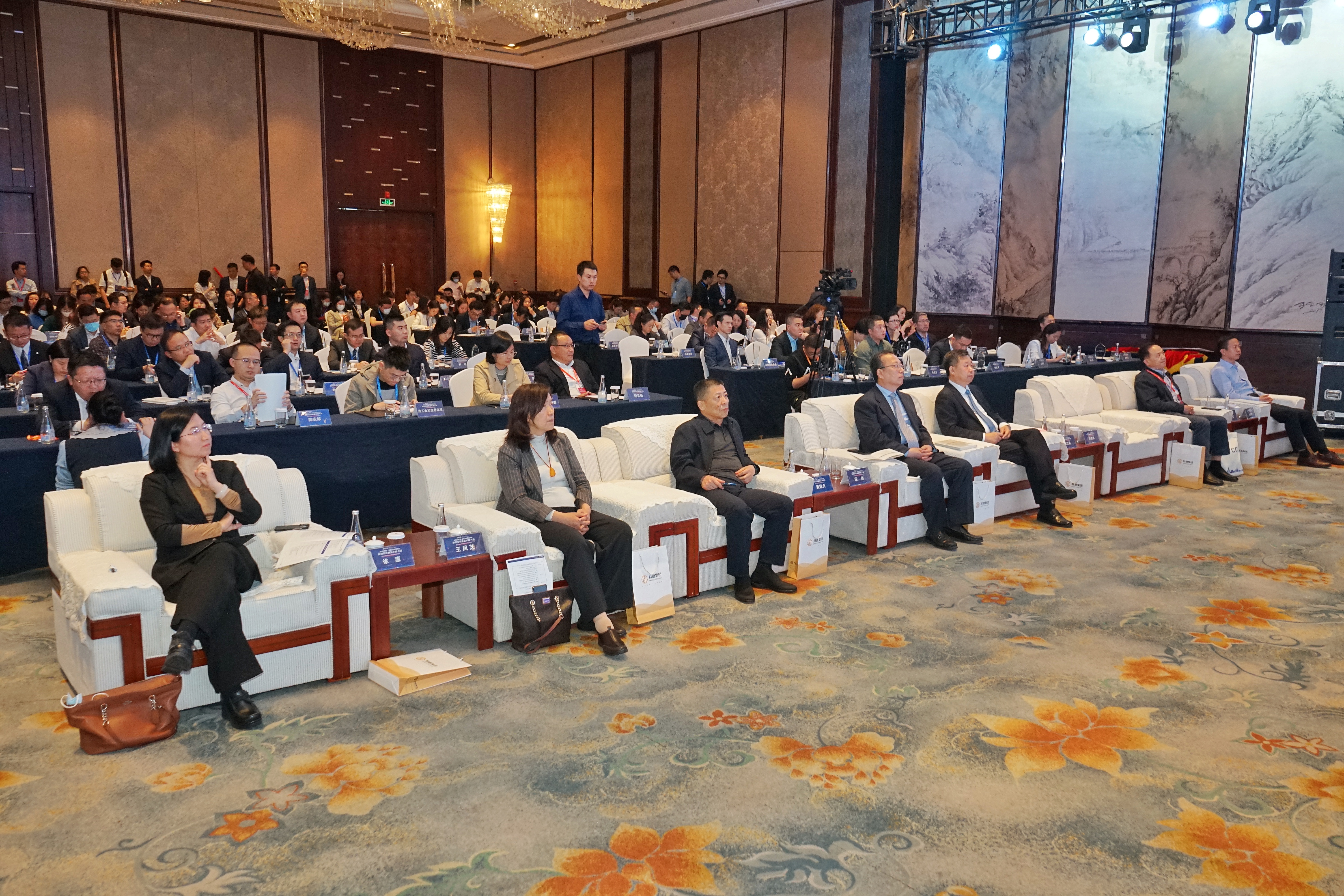 hjc888黄金城(中国集团)-官方网站